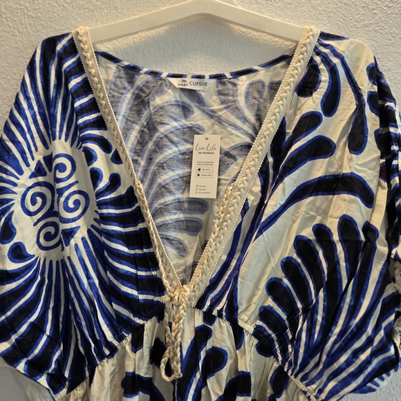 Cupshe Navy and Cream Patterned Maxi Dress - Picture 3 of 16